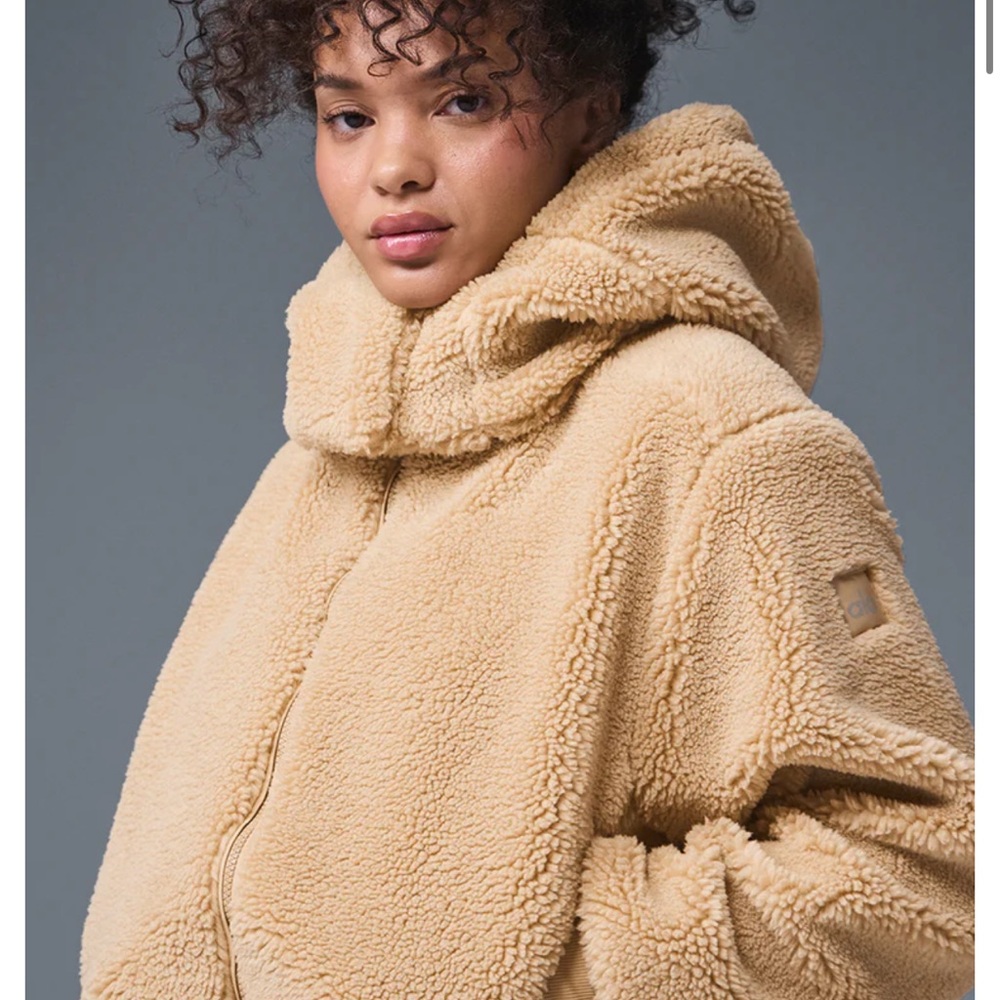 Alo Sherpa jacket!